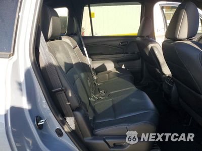 Zdjęcie 11 z 13 samochodu: 2023 HONDA PASSPORT EXL VIN:5FNYF8H59PB021778 - miniatura