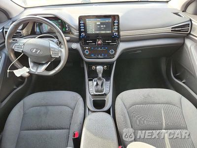 Zdjęcie 8 z 12 samochodu: 2020 HYUNDAI IONIQ SEL VIN:KMHC85LC6LU242292 - miniatura