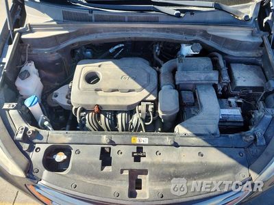 Zdjęcie 12 z 13 samochodu: 2018 HYUNDAI SANTA FE VIN:5XYZUDLBXJG515339 - miniatura