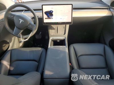 Zdjęcie 8 z 12 samochodu: 2023 TESLA MODEL Y VIN:7SAYGDEE6PA148160 - miniatura