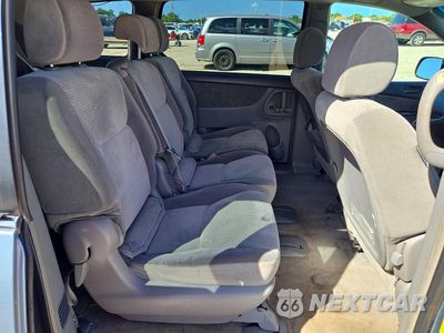 Zdjęcie 11 z 13 samochodu: 2008 TOYOTA SIENNA LE 8-PASSENGER VIN:5TDZK23C48S147112 - miniatura