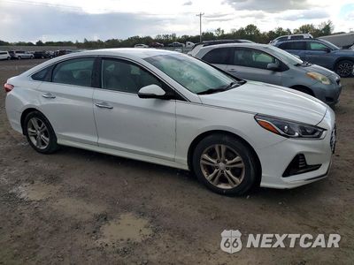 Czwarte zdjęcie samochodu z boku: 2018 HYUNDAI SONATA SEL VIN:5NPE34AF3JH641803 - miniatura