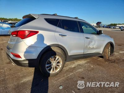 Trzecie zdjęcie samochodu z tyłu: 2017 HYUNDAI SANTA FE SPORT 2.0T VIN:5XYZU4LA0HG429152 - miniatura