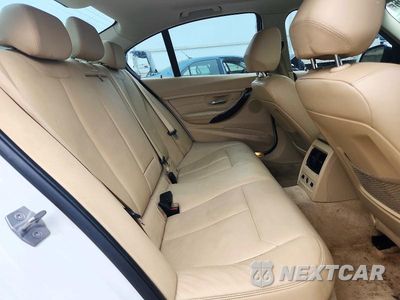 Zdjęcie 10 z 13 samochodu: 2014 BMW 328 XI VIN:WBA3B3C54EJ980525 - miniatura