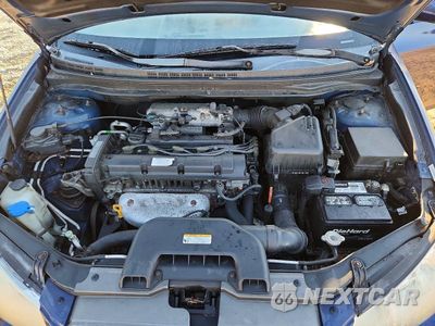 Zdjęcie 11 z 12 samochodu: 2009 HYUNDAI ELANTRA GLS VIN:KMHDU46D69U738636 - miniatura
