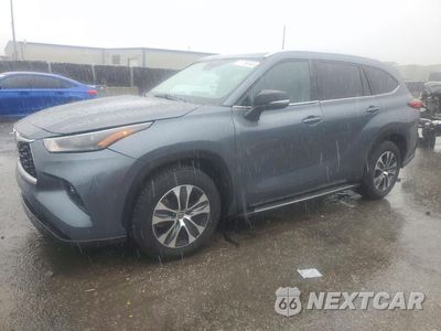 2022 TOYOTA HIGHLANDER XLE 5TDGZRAH4NS539819 - główne zdjęcie licytacji z USA - miniatura