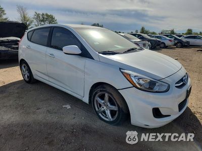 Czwarte zdjęcie samochodu z boku: 2017 HYUNDAI ACCENT SE VIN:KMHCT5AEXHU310734 - miniatura