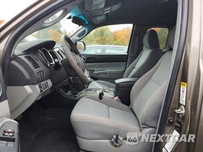 Zdjęcie 7 z 12 samochodu: 2015 TOYOTA TACOMA V6 VIN:5TFUU4EN4FX110244 - miniatura