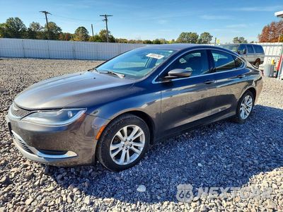 2015 CHRYSLER 200 LIMITED 1C3CCCAB8FN674676 - główne zdjęcie licytacji z USA - miniatura