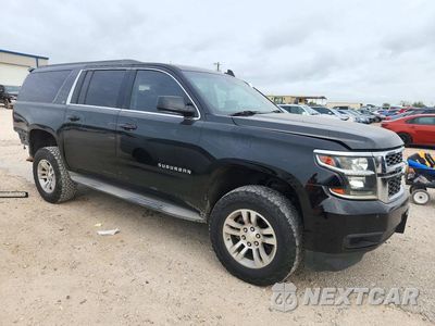 Czwarte zdjęcie samochodu z boku: 2015 CHEVROLET SUBURBAN C1500 LT VIN:1GNSCJKC6FR680186 - miniatura