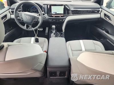 Zdjęcie 8 z 12 samochodu: 2026 TOYOTA CAMRY SE VIN:4T1DBADK2TU052445 - miniatura