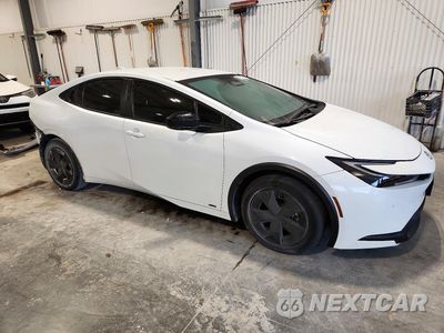 Czwarte zdjęcie samochodu z boku: 2025 TOYOTA PRIUS LE VIN:JTDADABU5S3025542 - miniatura