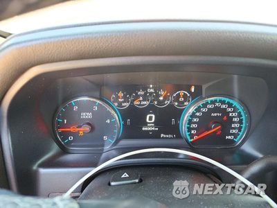 Zdjęcie 9 z 12 samochodu: 2018 GMC SIERRA K2500 DENALI VIN:1GT12UEYXJF158283 - miniatura