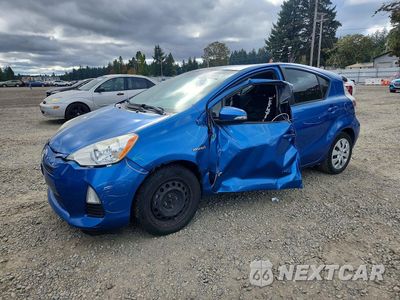 2014 TOYOTA PRIUS C THREE JTDKDTB39E1562874 - główne zdjęcie licytacji z USA - miniatura
