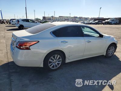 Trzecie zdjęcie samochodu z tyłu: 2014 NISSAN ALTIMA 2.5 S VIN:1N4AL3AP5EN242744 - miniatura