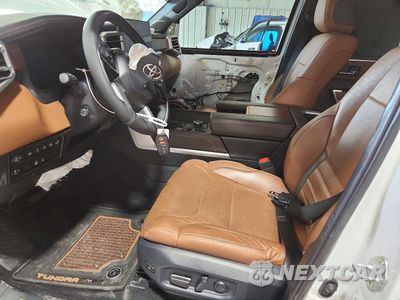 Zdjęcie 7 z 12 samochodu: 2025 TOYOTA TUNDRA 1794 EDITION VIN:5TFMA5EC9SX039307 - miniatura