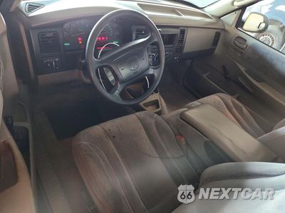 Zdjęcie 8 z 12 samochodu: 2002 DODGE DAKOTA SPORT VIN:1B7GG32N92S562877 - miniatura