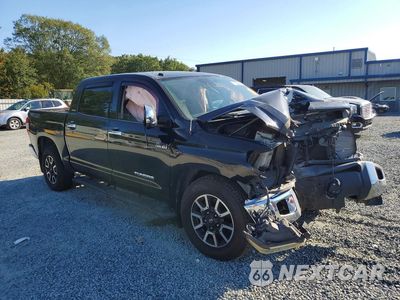 Czwarte zdjęcie samochodu z boku: 2018 TOYOTA TUNDRA CREWMAX LIMITED VIN:5TFHW5F10JX712158 - miniatura