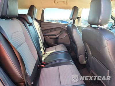 Zdjęcie 10 z 12 samochodu: 2018 FORD ESCAPE SE VIN:1FMCU9GD1JUC16573 - miniatura