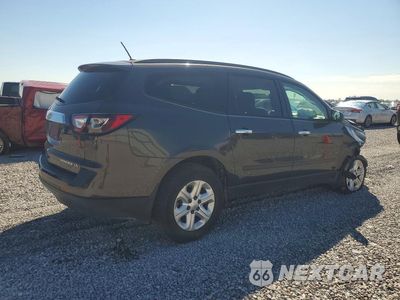 Trzecie zdjęcie samochodu z tyłu: 2015 CHEVROLET TRAVERSE LS VIN:1GNKVFED0FJ257386 - miniatura