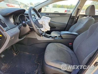 Zdjęcie 7 z 13 samochodu: 2014 HYUNDAI SONATA GLS VIN:5NPEB4AC0EH839432 - miniatura