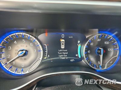 Zdjęcie 9 z 13 samochodu: 2023 CHRYSLER PACIFICA LIMITED VIN:2C4RC1GG2PR632876 - miniatura
