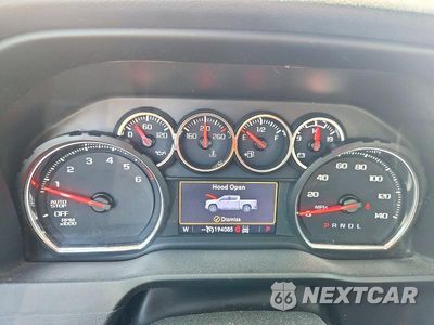 Zdjęcie 9 z 12 samochodu: 2021 CHEVROLET SILVERADO K1500 RST VIN:1GCUYEET1MZ374998 - miniatura