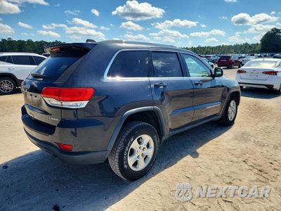 Trzecie zdjęcie samochodu z tyłu: 2016 JEEP GRAND CHEROKEE LAREDO VIN:1C4RJFAG1GC468962 - miniatura