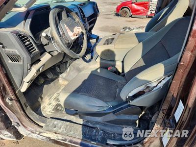 Zdjęcie 7 z 13 samochodu: 2019 FORD F150 VIN:1FTMF1EB2KKC46507 - miniatura