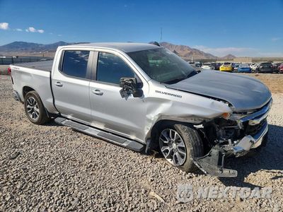 Czwarte zdjęcie samochodu z boku: 2022 CHEVROLET SILVERADO K1500 LT VIN:1GCPDDEK3NZ504887 - miniatura
