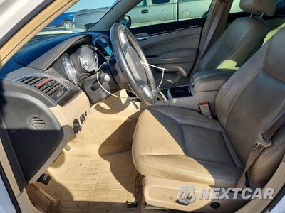 Zdjęcie 7 z 12 samochodu: 2012 CHRYSLER 300 LIMITED VIN:2C3CCAHG3CH184334 - miniatura