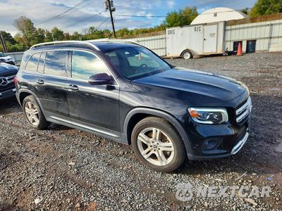 Czwarte zdjęcie samochodu z boku: 2023 MERCEDES-BENZ GLB 250 VIN:W1N4M4HB9PW328147 - miniatura