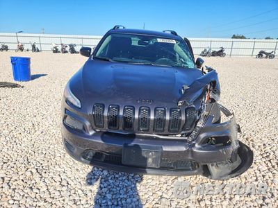 Piąte zdjęcie samochodu w środku: 2017 JEEP CHEROKEE SPORT VIN:1C4PJLASXHW623289 - miniatura