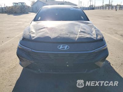 Piąte zdjęcie samochodu w środku: 2024 HYUNDAI ELANTRA SEL VIN:KMHLM4DG1RU779376 - miniatura