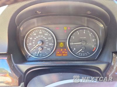 Zdjęcie 9 z 12 samochodu: 2006 BMW 325 I VIN:WBAVB13536KX69650 - miniatura