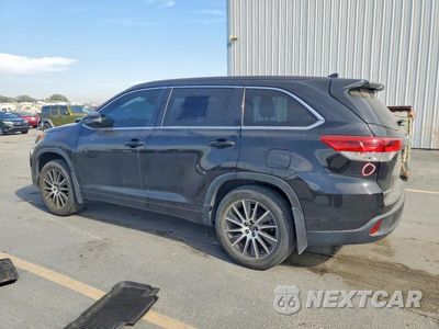 Drugie zdjęcie samochodu z przodu: 2018 TOYOTA HIGHLANDER SE VIN:5TDJZRFH6JS540656 - miniatura
