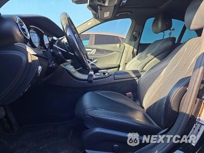 Zdjęcie 7 z 12 samochodu: 2018 MERCEDES-BENZ E 300 VIN:WDDZF4JB7JA328658 - miniatura