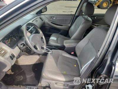 Zdjęcie 7 z 12 samochodu: 1999 HONDA ACCORD EX VIN:1HGCG1659XA036891 - miniatura