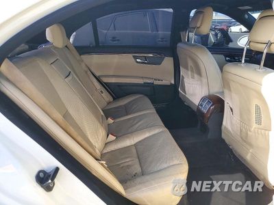 Zdjęcie 10 z 12 samochodu: 2009 MERCEDES-BENZ S 550 VIN:WDDNG71X89A278048 - miniatura