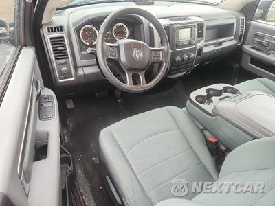 Zdjęcie 8 z 12 samochodu: 2015 RAM 1500 ST VIN:3C6JR6AG9FG675625 - miniatura