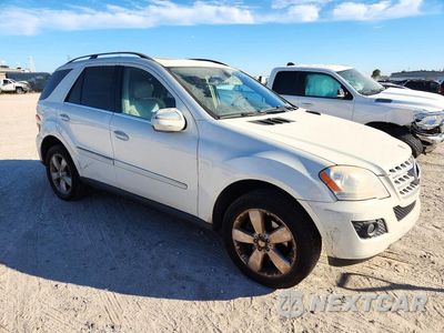 Czwarte zdjęcie samochodu z boku: 2010 MERCEDES-BENZ ML 350 4MATIC VIN:4JGBB8GB4AA556280 - miniatura
