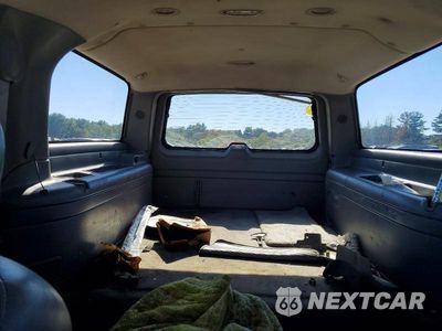 Zdjęcie 10 z 13 samochodu: 2005 GMC YUKON XL K1500 VIN:3GKFK16Z95G290150 - miniatura