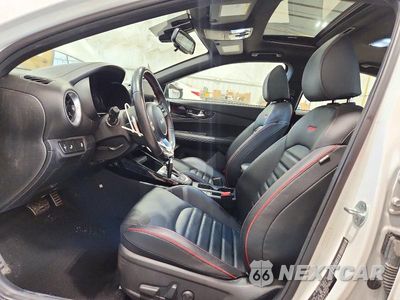 Zdjęcie 7 z 12 samochodu: 2023 KIA FORTE GT VIN:3KPF44AC7PE519417 - miniatura