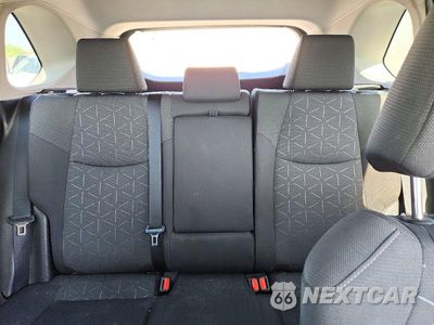 Zdjęcie 10 z 13 samochodu: 2021 TOYOTA RAV4 XLE VIN:4T3RWRFV2MU028218 - miniatura
