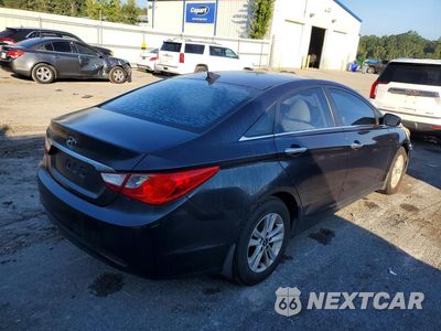 Trzecie zdjęcie samochodu z tyłu: 2013 HYUNDAI SONATA GLS VIN:5NPEB4AC4DH700709 - miniatura