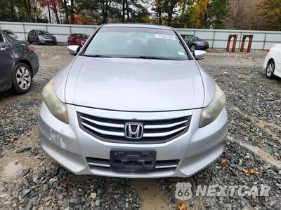 Piąte zdjęcie samochodu w środku: 2011 HONDA ACCORD EX VIN:1HGCP2F76BA091735 - miniatura