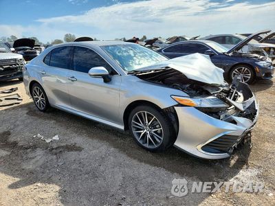 Czwarte zdjęcie samochodu z boku: 2023 TOYOTA CAMRY XLE VIN:4T1F31AK8PU054393 - miniatura
