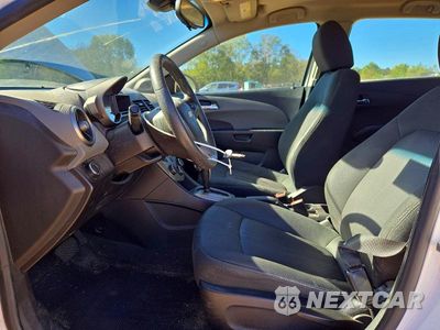 Zdjęcie 7 z 12 samochodu: 2012 CHEVROLET SONIC LT VIN:1G1JC6SH4C4121086 - miniatura