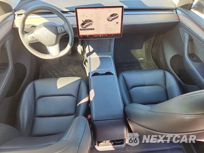 Zdjęcie 8 z 13 samochodu: 2023 TESLA MODEL Y VIN:7SAYGDEE4PA106702 - miniatura