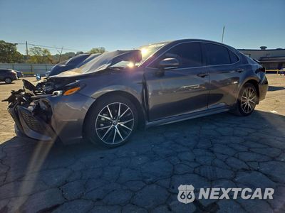 2023 TOYOTA CAMRY SE 4T1T11AK8PU757016 - główne zdjęcie licytacji z USA - miniatura